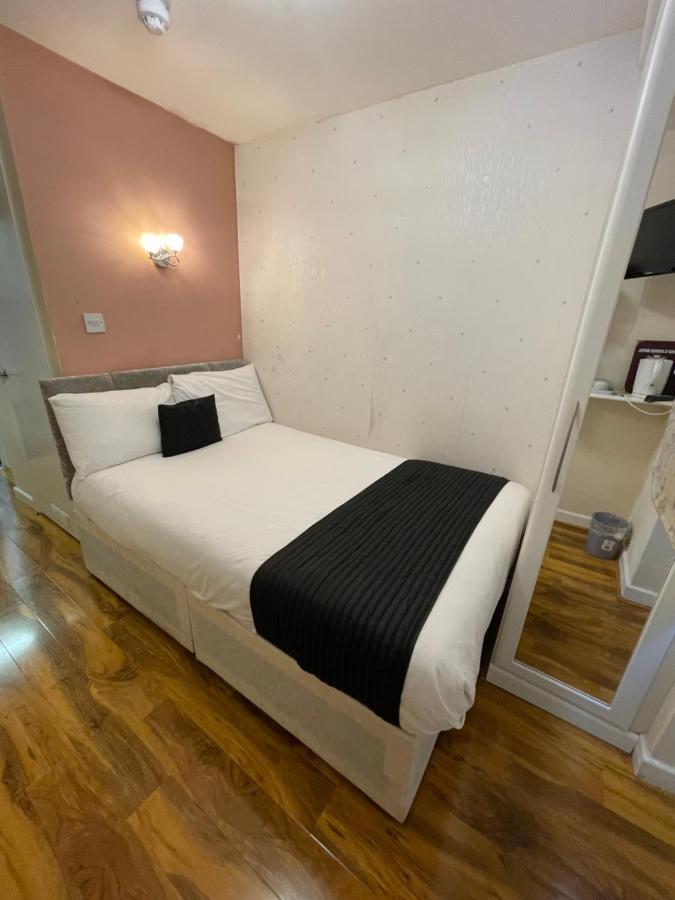 Kings Cross Hotel Лондон Екстериор снимка