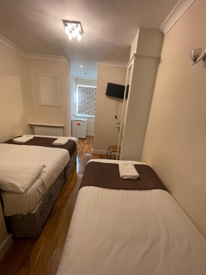 Kings Cross Hotel Лондон Екстериор снимка