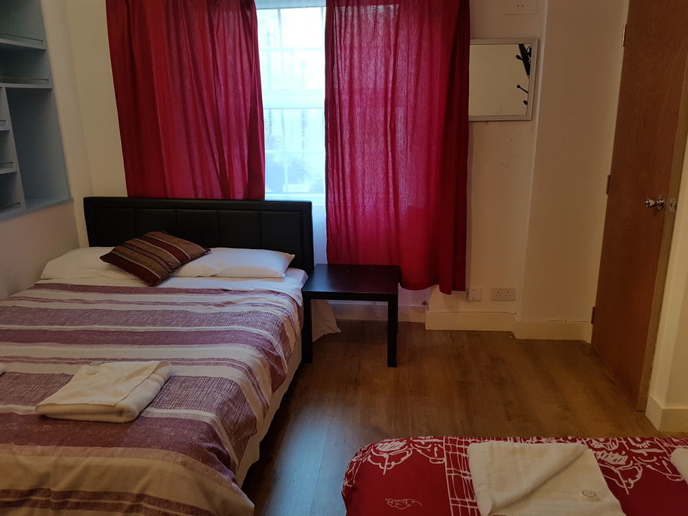 Kings Cross Hotel Лондон Екстериор снимка