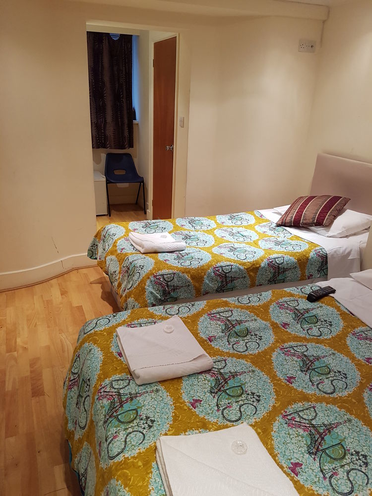 Kings Cross Hotel Лондон Екстериор снимка