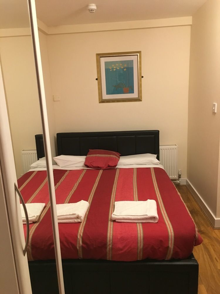 Kings Cross Hotel Лондон Екстериор снимка
