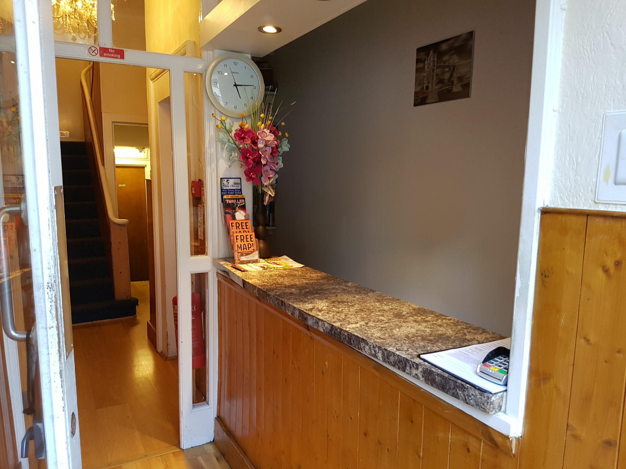 Kings Cross Hotel Лондон Екстериор снимка