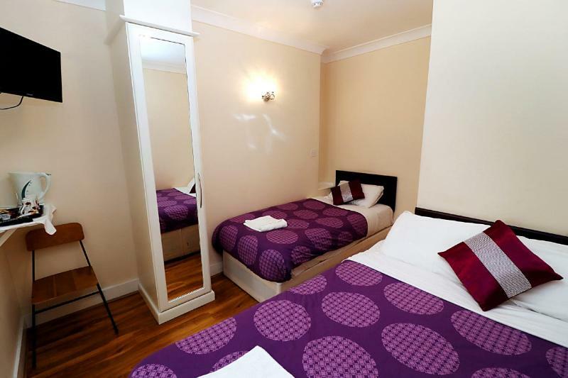 Kings Cross Hotel Лондон Екстериор снимка